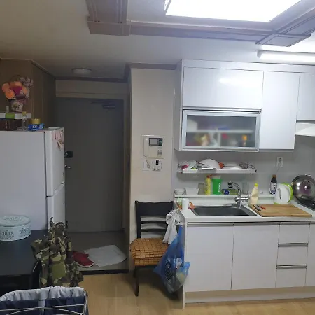 Oneroom
